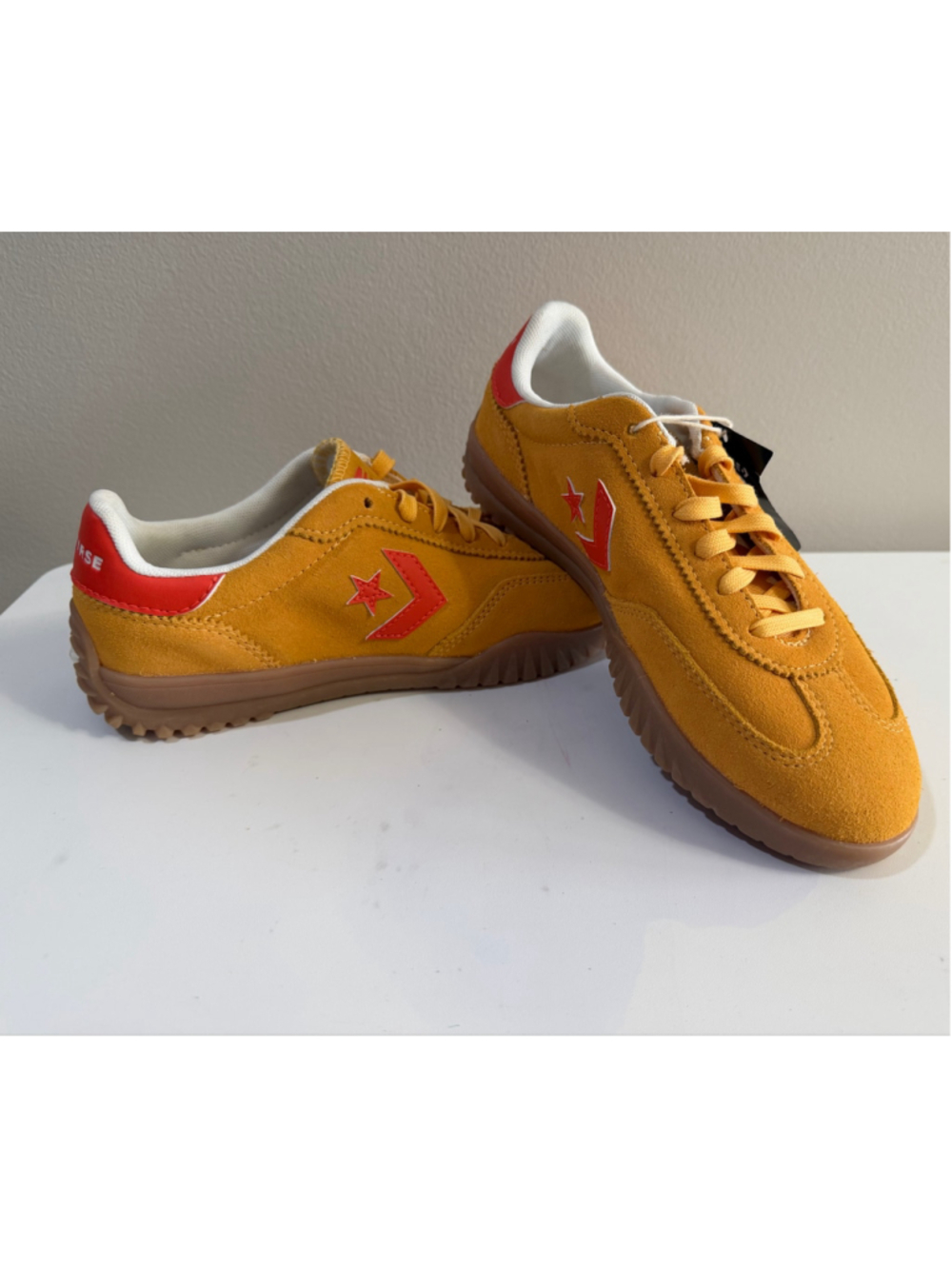 Converse Run Star Trainer Suede Sneakers Mustard Yellow Gum Sole Unisex